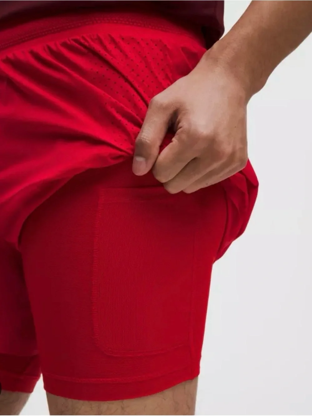 Lululemon Men’s  Perforated Running Short 5” Lined Large